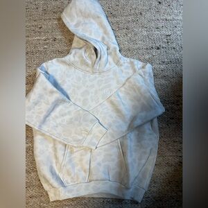 Comfort Snow Leopard Print Hoodie Sweatshirt